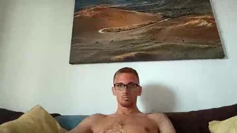 Snapshot of guynextdoor413389 chatting on 04/03/26, 06:50 guynextdoor413389 online show from 04/03/26, 06:50