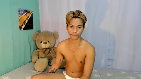 Snapshot of gwapoako100 chatting on 12/08/24, 01:24 Pitz Sonido Herndon online show from 12/08/24, 01:24