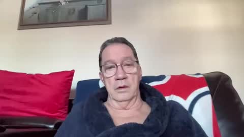 gwashere4u online show from 12/23/24, 02:07