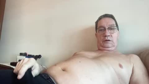 gwashere4u online show from 02/17/25, 01:32