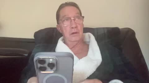 gwashere4u online show from 09/28/25, 12:43