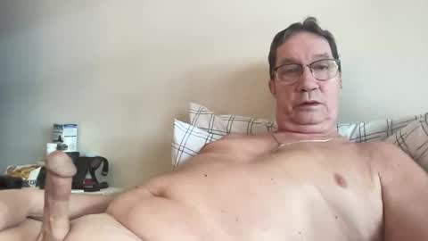 gwashere4u online show from 02/01/26, 02:04