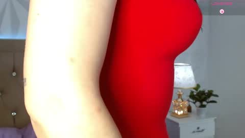 Gwen Drew online show from 04/17/26, 07:50