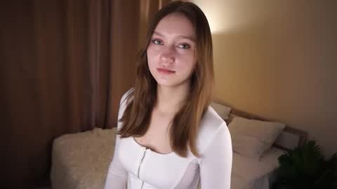 Molly online show from 01/16/26, 05:11