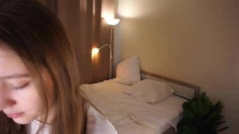 Molly online show from 01/17/26, 05:01