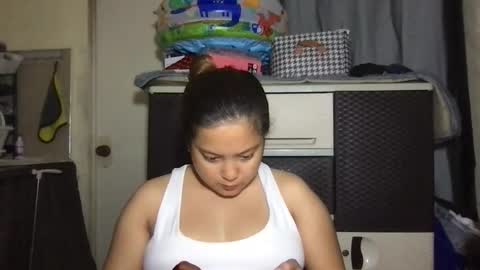 Snapshot of gwyneth2001 chatting on 03/17/26, 11:41 Im Gwyneth From Philippines pinkheart69 online show from 03/17/26, 11:41