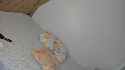 Snapshot of gwynmylove chatting on 01/26/25, 08:57 Gwyn online show from 01/26/25, 08:57