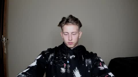 Snapshot of gym_alpha chatting on 01/08/25, 09:01 Oliver online show from 01/08/25, 09:01