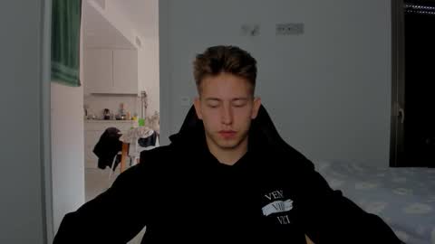 Oliver online show from 03/11/26, 03:18