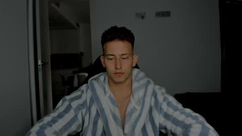 Oliver online show from 05/07/26, 12:43