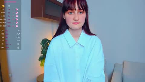 Kelly  Lilly online show from 09/26/25, 07:07