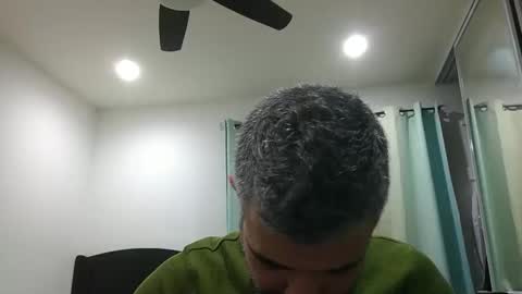 Snapshot of h0nest84 chatting on 01/15/25, 04:36 h0nest84 online show from 01/15/25, 04:36