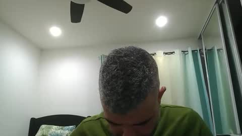 Snapshot of h0nest84 chatting on 01/16/25, 06:03 h0nest84 online show from 01/16/25, 06:03