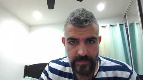 Snapshot of h0nest84 chatting on 03/09/25, 02:18 h0nest84 online show from 03/09/25, 02:18