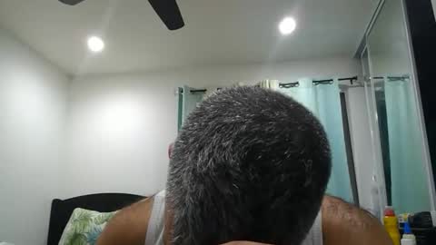 Snapshot of h0nest84 chatting on 09/27/25, 05:01 h0nest84 online show from 09/27/25, 05:01