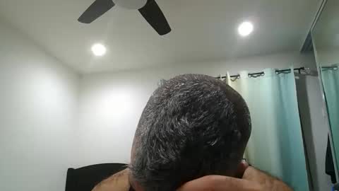 Snapshot of h0nest84 chatting on 12/01/25, 04:39 h0nest84 online show from 12/01/25, 04:39