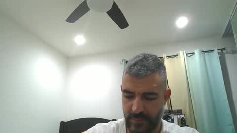 Snapshot of h0nest84 chatting on 12/03/25, 06:54 h0nest84 online show from 12/03/25, 06:54