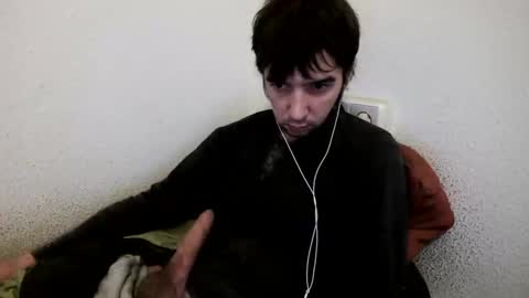 Snapshot of h1dden_reality chatting on 01/22/25, 10:05 h1dden_reality online show from 01/22/25, 10:05