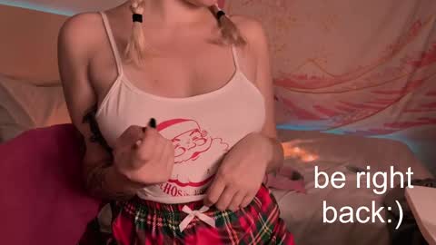 Lana online show from 02/27/25, 07:04