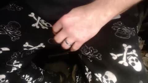 Snapshot of h2omygod chatting on 12/21/25, 01:51 H2omygod online show from 12/21/25, 01:51