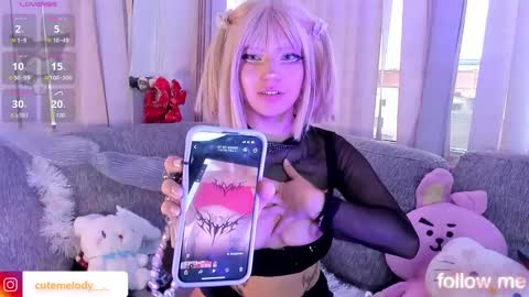 Snapshot of h3llokitty_ chatting on 01/14/26, 04:12 Hello Kitty online show from 01/14/26, 04:12