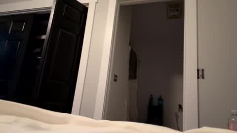 Snapshot of h4fun69 chatting on 11/13/25, 07:40 Ricko online show from 11/13/25, 07:40