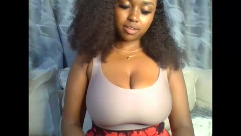 Snapshot of h_o_t_goddess chatting on 01/19/25, 07:15 h_o_t_goddess online show from 01/19/25, 07:15