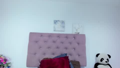 Snapshot of haanna_hot chatting on 02/05/25, 07:39 Sarah online show from 02/05/25, 07:39