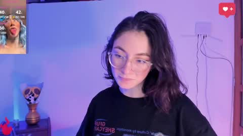 Snapshot of haanna_thompsoon chatting on 12/14/24, 07:29 haanna_thompsoon online show from 12/14/24, 07:29