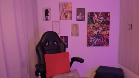 haanna_thompsoon online show from 05/27/26, 02:30