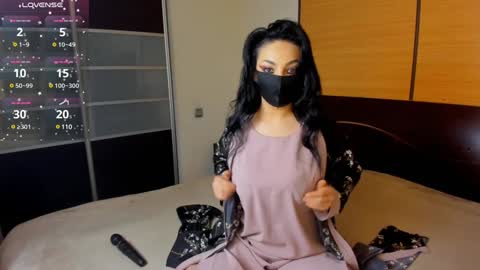 Linda online show from 01/16/25, 03:02