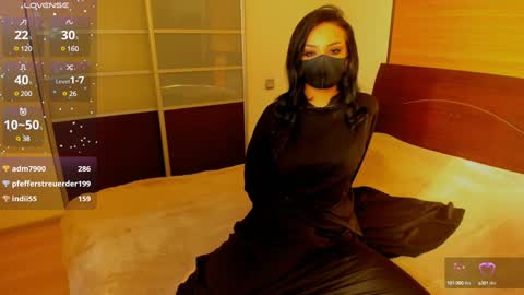 Linda online show from 01/27/25, 05:14