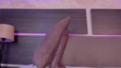 Snapshot of habiy069 chatting on 01/14/25, 11:10 Habiy online show from 01/14/25, 11:10