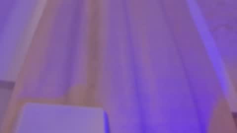 Snapshot of habiy069 chatting on 01/14/25, 10:44 Habiy online show from 01/14/25, 10:44