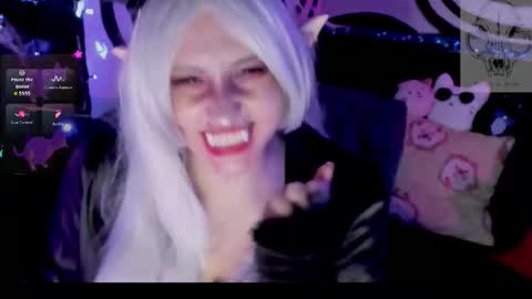 Snapshot of hachi_0880 chatting on 10/06/25, 08:23 Hachi online show from 10/06/25, 08:23