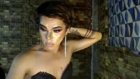 Snapshot of hadasam26 chatting on 11/13/25, 05:45 SAM online show from 11/13/25, 05:45