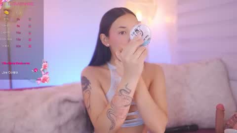 Snapshot of hade_collinss chatting on 07/08/26, 12:42 Hade online show from 07/08/26, 12:42