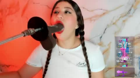 hade_cute2 online show from 05/16/26, 07:23