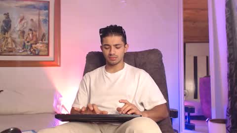 HADEZ online show from 03/28/26, 03:33