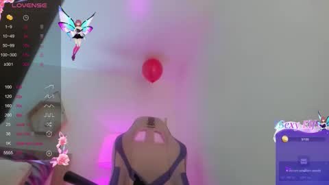 Snapshot of hadid_jimenez chatting on 02/17/26, 07:09 Hadid online show from 02/17/26, 07:09