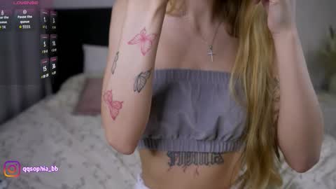 Hi Im Rebecca Glad to see you in my room  PVT is open online show from 11/29/25, 01:08