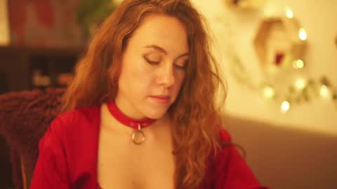 Snapshot of hahayessihaveone chatting on 12/14/24, 10:39 hahayessihaveone online show from 12/14/24, 10:39