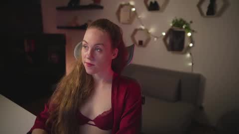 Snapshot of hahayessihaveone chatting on 09/29/25, 07:08 hahayessihaveone online show from 09/29/25, 07:08