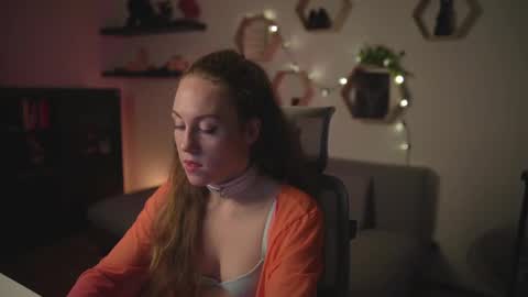 Snapshot of hahayessihaveone chatting on 10/06/25, 06:49 hahayessihaveone online show from 10/06/25, 06:49