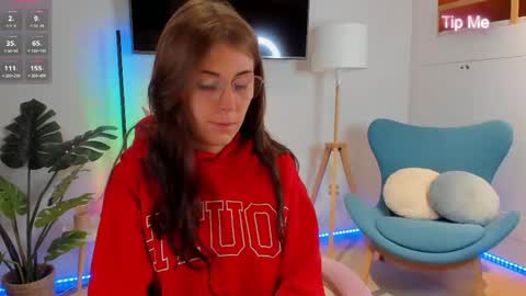 Snapshot of hailey__green chatting on 05/25/26, 09:21 Hailey Green online show from 05/25/26, 09:21