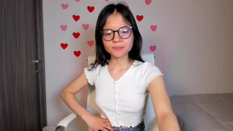 Hailey online show from 03/02/25, 12:53