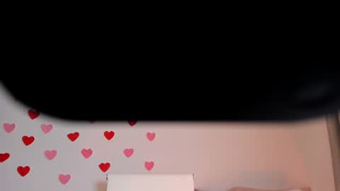 Hailey online show from 03/08/25, 09:06