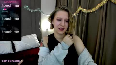 Hailey online show from 01/02/25, 02:11