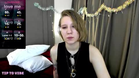 Hailey online show from 01/03/25, 05:50