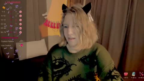 Hailey online show from 03/05/25, 05:07